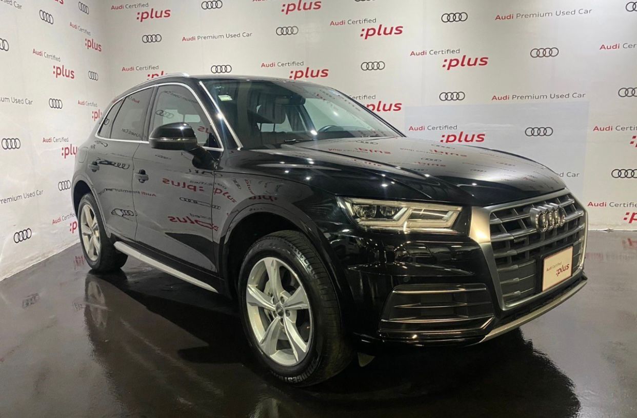 Audi Q5 45 TFSI Select