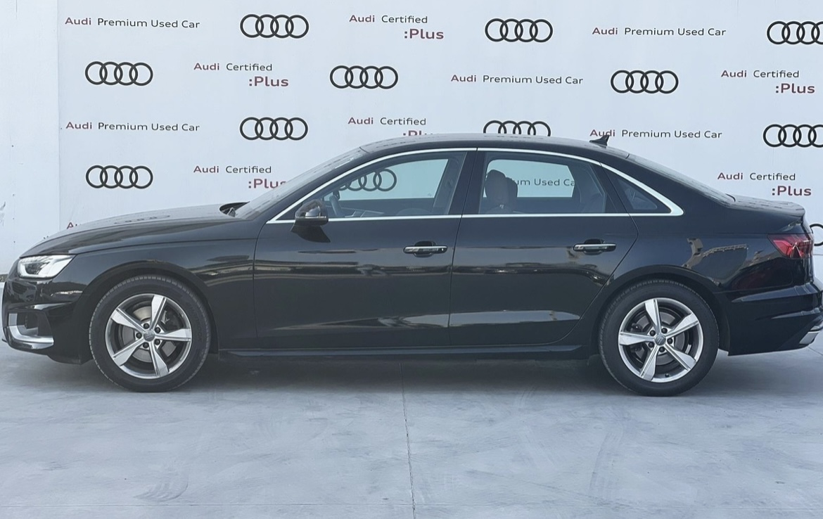Audi A4 Select At